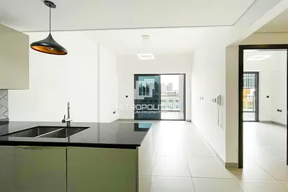 Vacant | Plus Maids Room | Kitchen Appliances