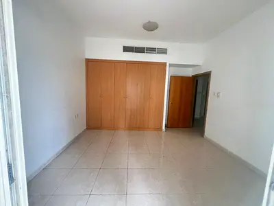 غرفتين وصاله المجاز1 مع بلكونه تكييف علي المالك مساحه واسعه صياني مجاني طول فتره العقد