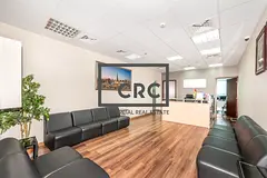 PRIME LOCATION | CANAL VIEWS | 6 PARKINGS