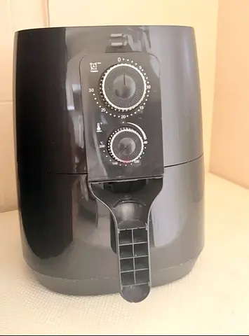 Black Air Fryer in Great Condition