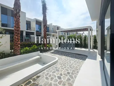 Upgraded | Vastu | Landscaped | Premium Location
