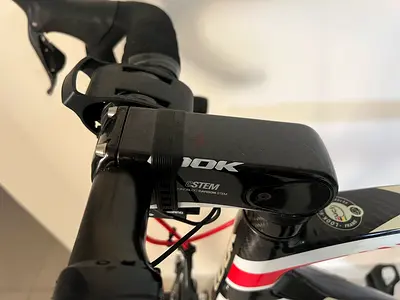 Full Carbon Look bicycle