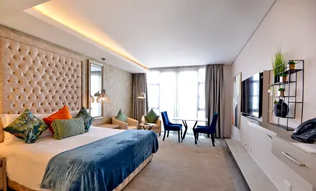 Washing machine available Lavish Hotel Room next to metro
