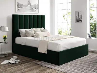 Brand new Queen size bed good storage bed king bed