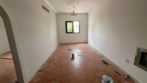غرفه وصاله بالنعيميه قريب من رامز مول وفندق العين  2 حمام مع بلكون