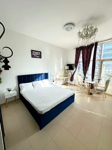 Clean Master bedroom for rent