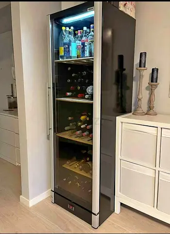 Free delivery Vestfrost 197 beverage bottle capacity Wine Cooler like new condition