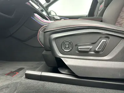 صورة مصغرة 12 لـ 2025 AUDI RS Q8