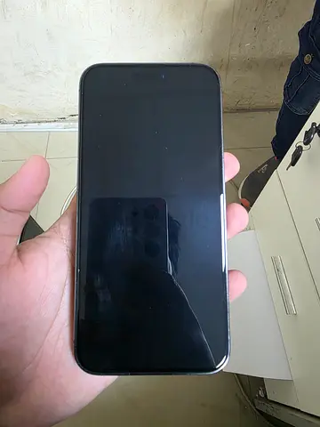 Iphone 14 pro max 1 TB, light used