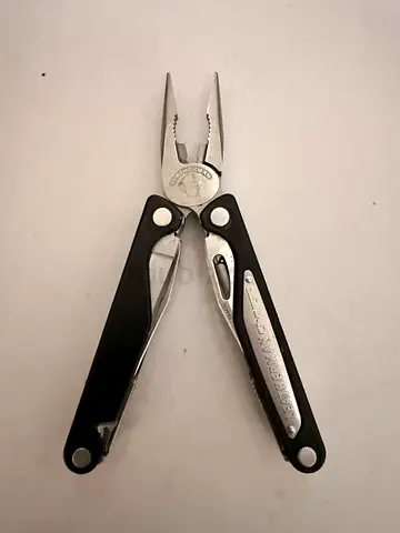 Leatherman Charge Multi-Tool