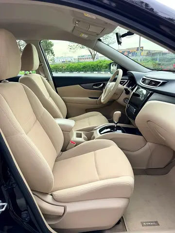 صورة 15 لـ 2016 Nissan X-TRAIL