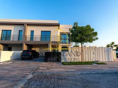 Great Deal|Single Row|Corner Unit|Prime Location