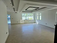 Upgraded | Vacant | Private Pool | Internal Location