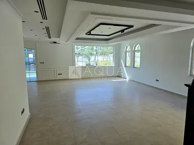 Upgraded | Vacant | Private Pool | Internal Location