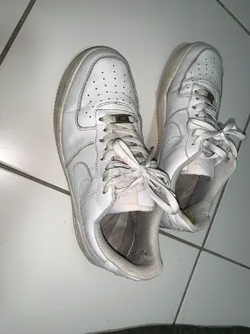 Original Nike Air Force 1 Sneakers in White need fixing