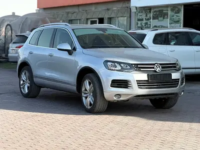 AWD GCC V6 SUV