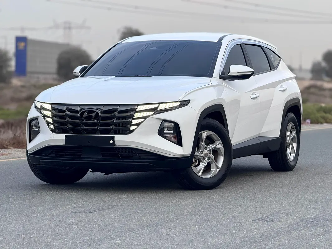 Hyundai Tucson 2022 — photo 1 of 13