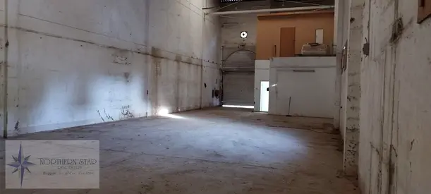 Warehouse 3300 Sq ft in Industrial area no.4