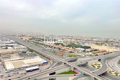 City Living | Modern Layout | Vacant Now