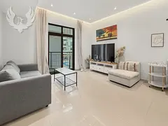 Large Layout | Furnished | Upgraded | Vacant May
