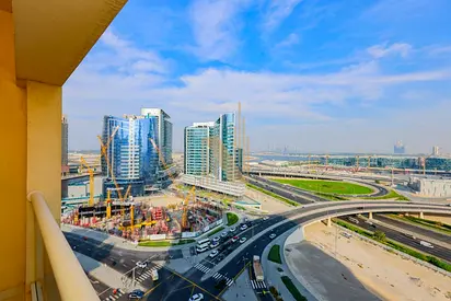 Furnished I Canal View I Prime Location