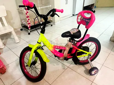 Kids Cycle - Pink - New Condition