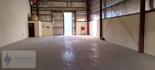 Warehouse 2500 Sq ft in Industrial area no.18