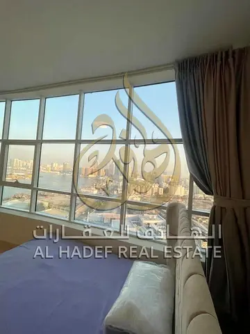 للبيع شقة غرفتين وصالة (إعادة بيع) في عجمان داخل أبراج الأورينت  شقة مميزة بتملك حر مع إطلالة مفتوحة على خور عجمان، مناسبة للسكن أو الاستثمار، والشقة