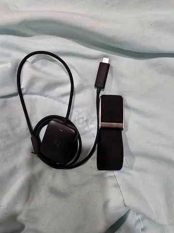 Whoop - 5.0 Health and Fitness Wearable - 24/7 Activity Tracker with 4 Straps and 5 Months Membershi