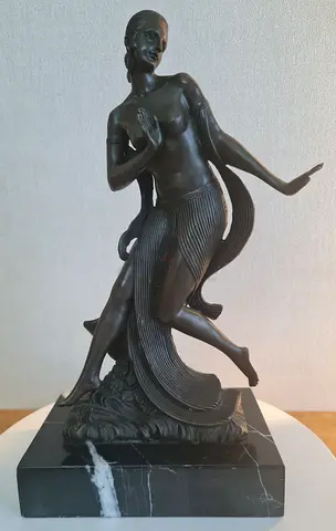 1930s Art Deco Bronze Sculpture by Joe Decsomps
