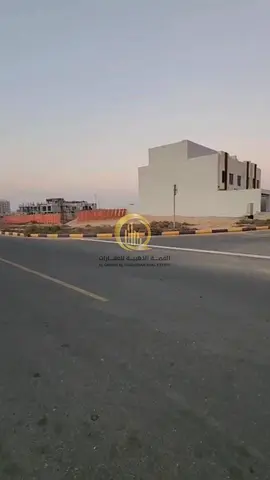 Residential land in an excellent location in Al-Hawshi area, Al-Badia suburb. Area: 5,100 square feet. Building permit: Ground floor + first floor