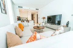 Large Layout| Corner Unit| Downtown View