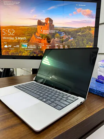 HP EliteBook X G1a 14 AI