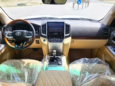 2016 Toyota LAND CRUISER — фото 11