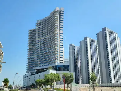 Seaside Serenity: Fully Furnished 1BR with Balcony | Short Term