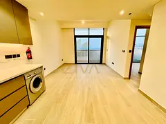 Stunning 1BR | Panoramic Dubai Skyline View | Azizi Riviera