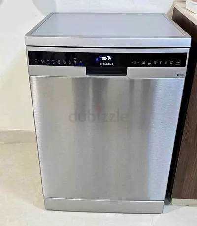 Siemens Dishwasher 3 racks latest model display  also more details contact me