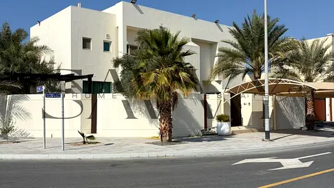 CC Nationals Only | Luxurious 4-Master Villa with Pool & 2 Kitchens