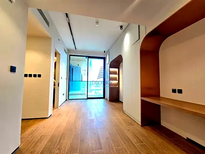 Modern Studio | Brand New | Ready to Move