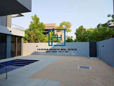 4BED VILLA WITH POOL | FREEHOLD | FULLY PAID