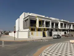 Devenez propriétaire de la villa de vos rêves et investissez avec élégance dans une luxueuse vil
