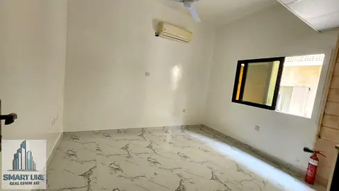 Big Studio Flat For Bachelors ready To move On Ground Floor 450 sqft Rent only 18,000/Year