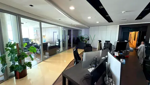 Higher Floor | Unfurnished | 6 Parking