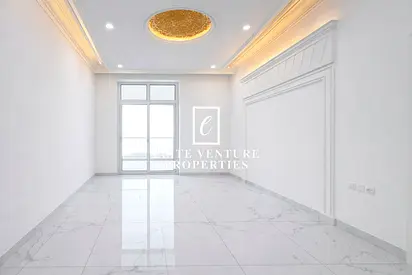 HUGE BALCONY | SPACIOUS | PRIME LOCATION |