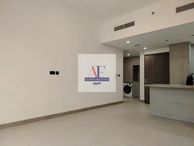 Elegant 1 Bedroom Apartment with Balcony | Oasis Vista Residence