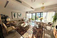 Single Row | Vacant | Landscaped