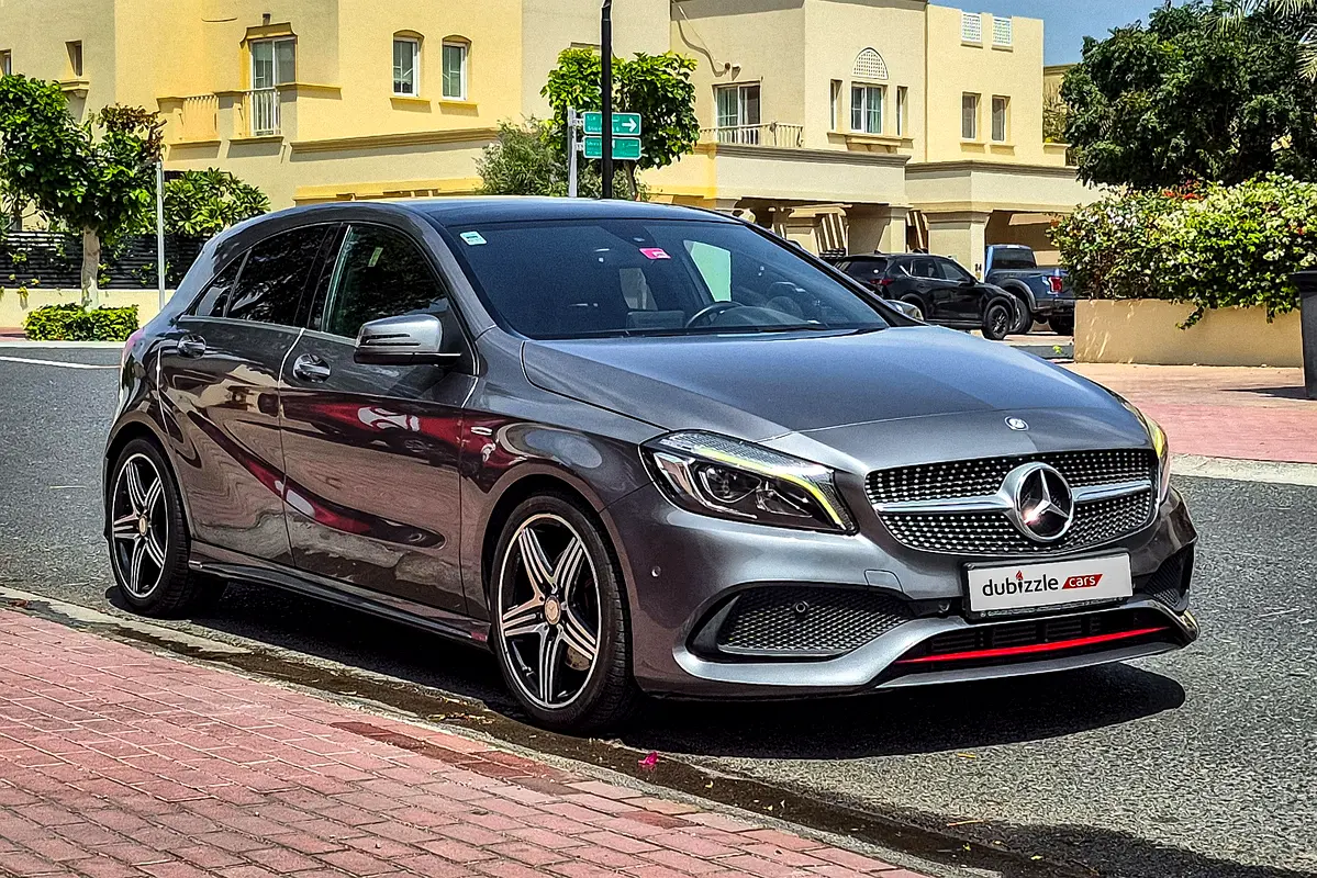 Mercedes-Benz A-Class 2016 — photo 1 of 16