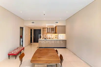 Upgraded | Marina View | Ready to Move in