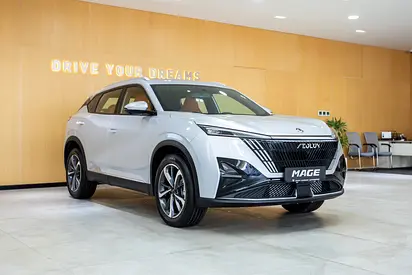 LADY DRIVEN PRE OWNED MAGE E1 | EMI: AED 767  | WARRANTY  SERVICE CONTRACT | GCC