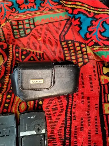 Classic vintage Nokia phone 6230 in good condition for sale